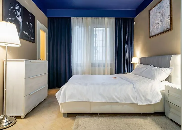 Modern - Apartment *